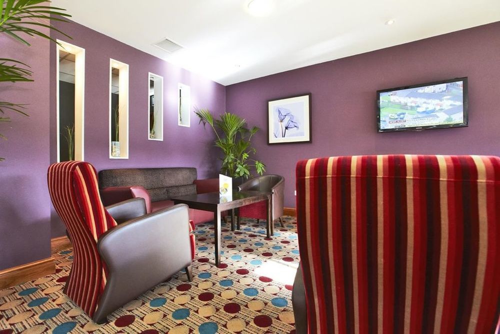 Premier Inn Glasgow Braehead Zewnętrze zdjęcie
