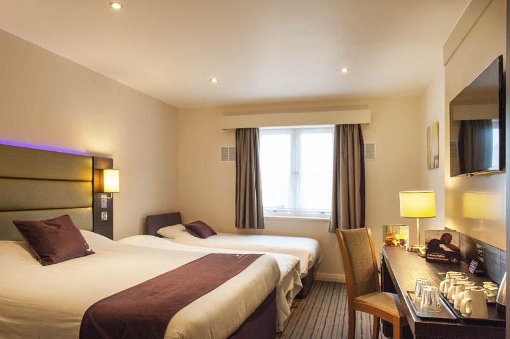 Premier Inn Glasgow Braehead Zewnętrze zdjęcie