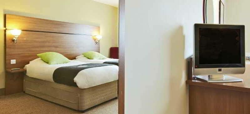 Premier Inn Glasgow Braehead Zewnętrze zdjęcie